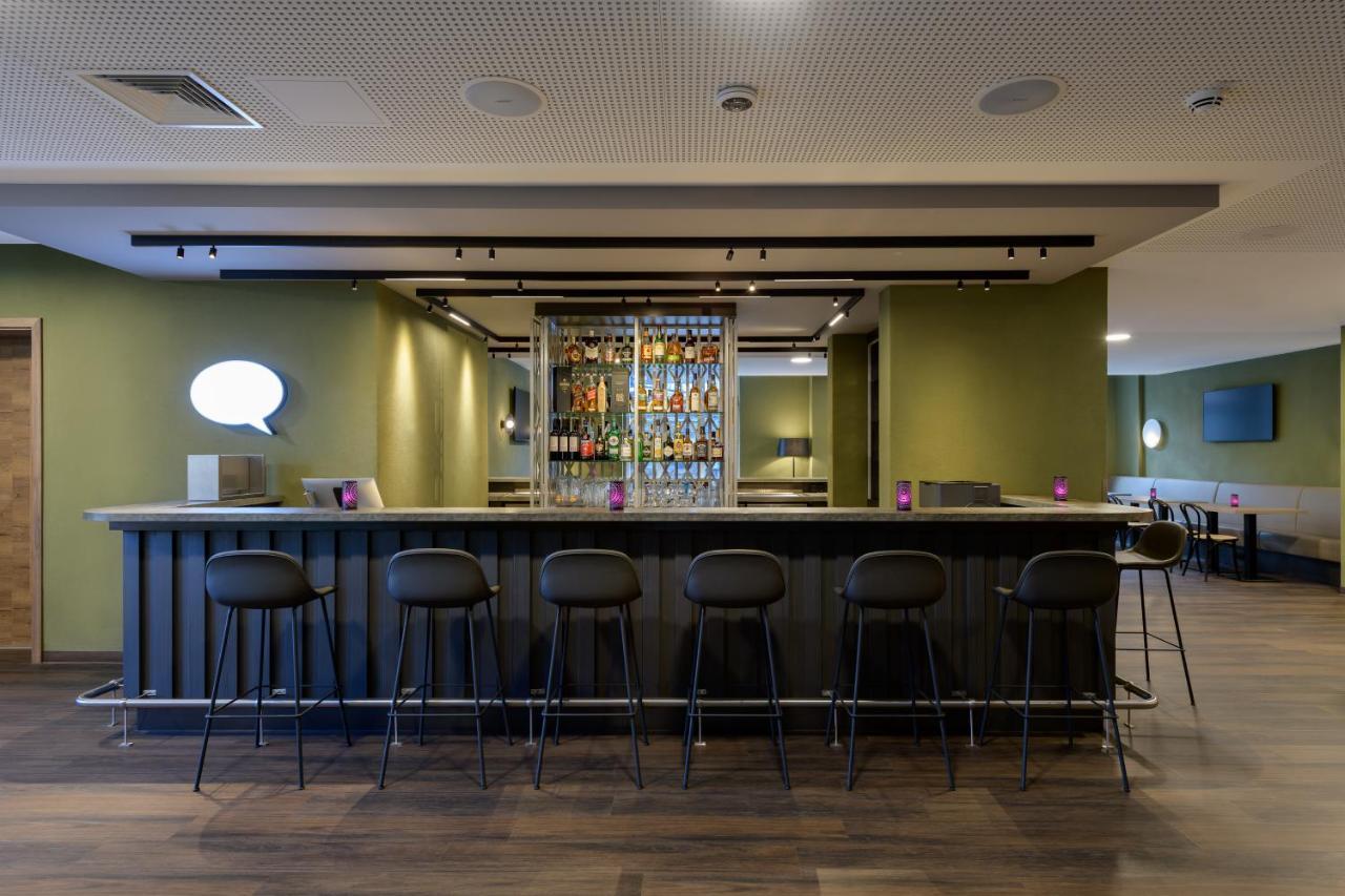 ホテル Ibis Styles コーブルク エクステリア 写真