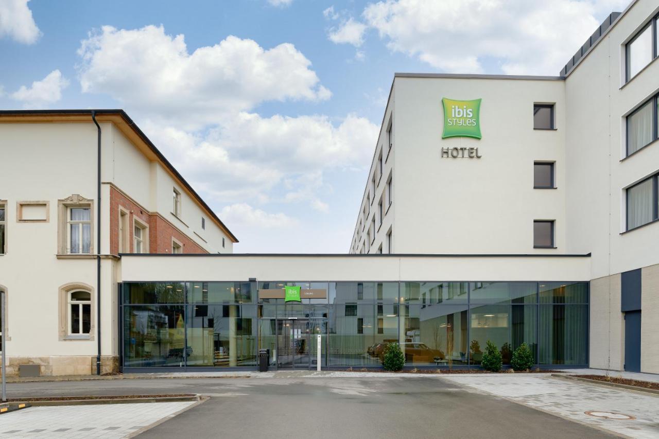 ホテル Ibis Styles コーブルク エクステリア 写真