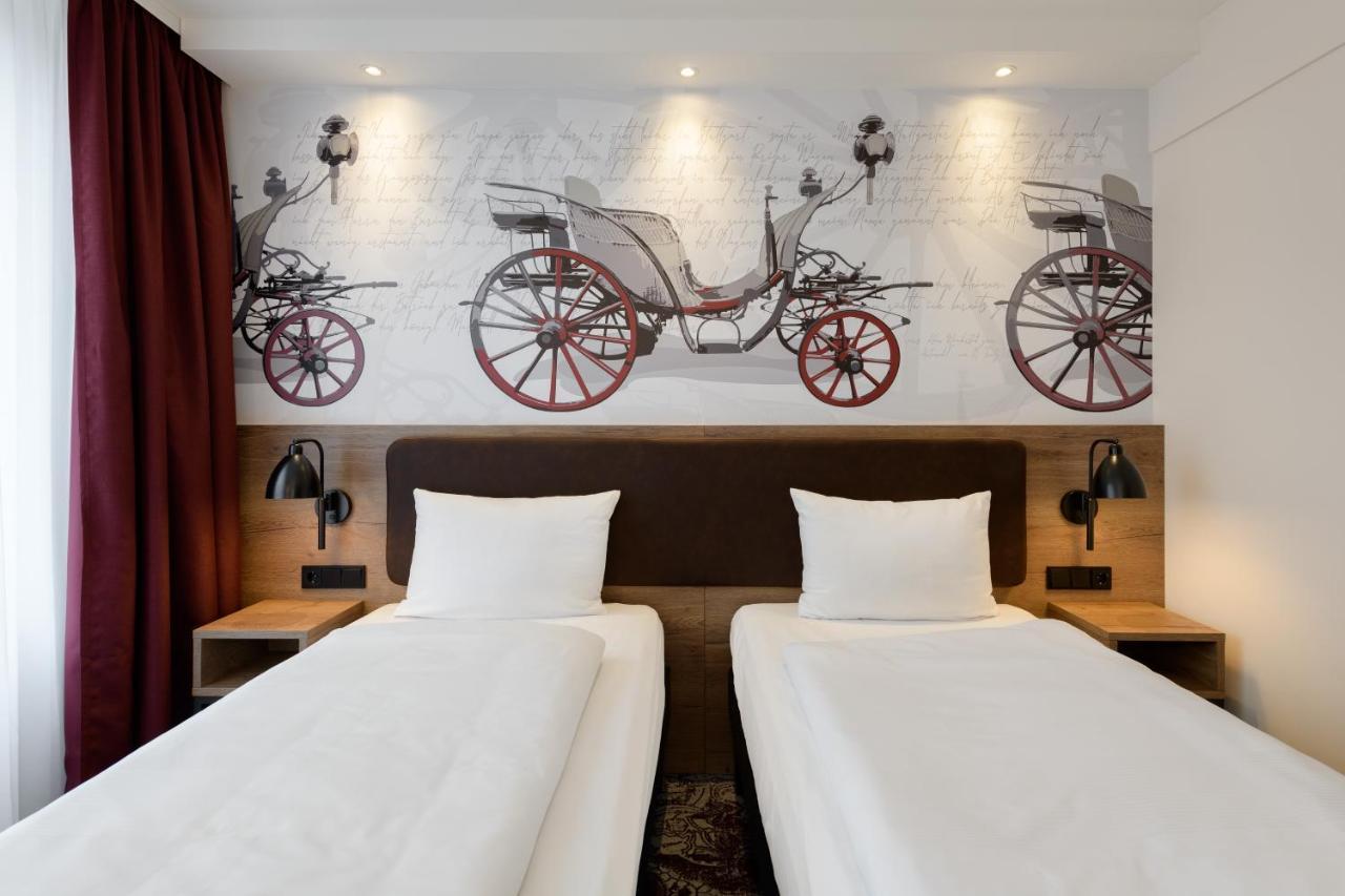 ホテル Ibis Styles コーブルク エクステリア 写真
