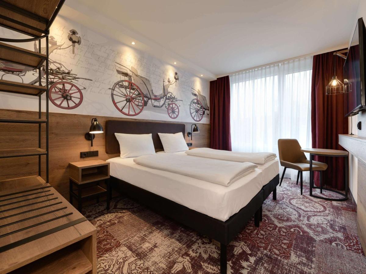 ホテル Ibis Styles コーブルク エクステリア 写真